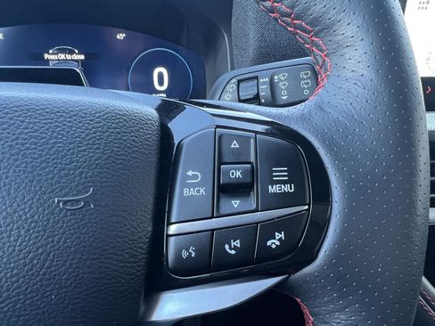 Used 2025 Ford Explorer ST-Line image 16