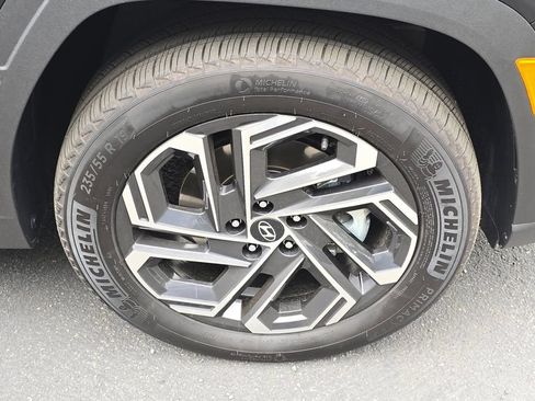 Used 2026 Hyundai Tucson Limited AWD/4WD image 9