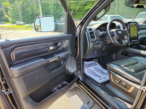 Used 2019 RAM 1500 Limited image 22