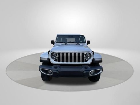 Certified 2024 Jeep Wrangler Sahara image 2