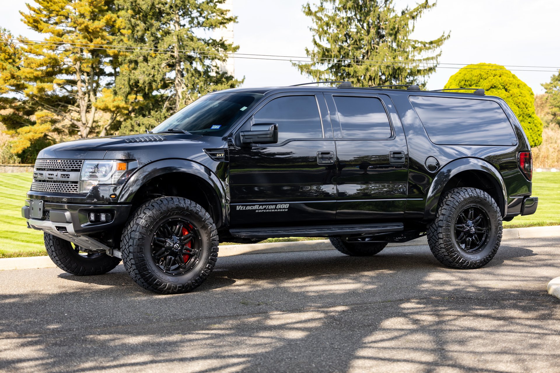 Used 2013 Ford F150 Raptor w/ Luxury Equipment Group AWD/4WD image 6
