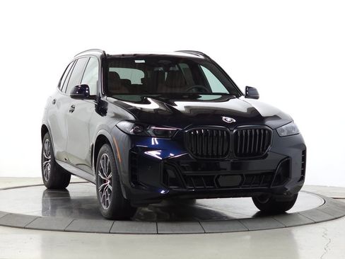Used 2026 BMW X5 xDrive40i w/ M Sport Package AWD/4WD image 1