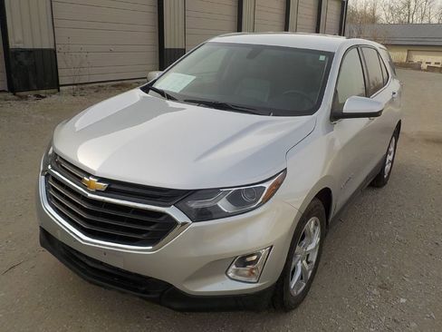 Used 2018 Chevrolet Equinox LT FWD image 1