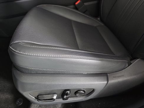 Used 2025 Lexus NX 250 FWD w/ Accessory Package (K3) image 28