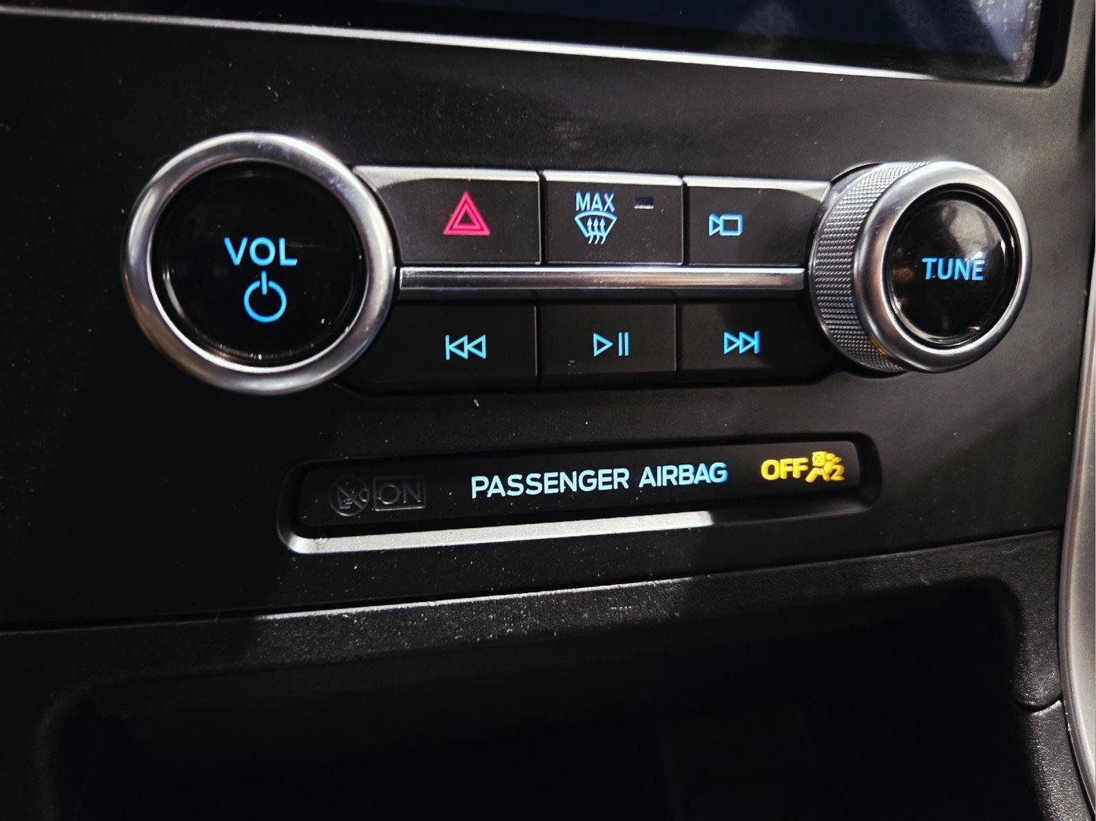 Used 2024 Ford Edge ST-Line AWD/4WD image 37
