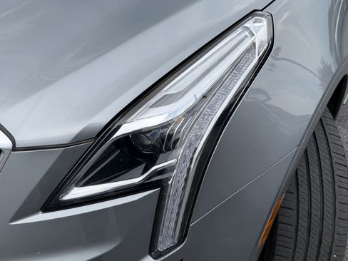 Used 2024 Cadillac XT5 Premium Luxury w/ Technology Package AWD/4WD image 6
