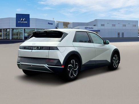 New 2024 Hyundai Ioniq 5 SEL image 7
