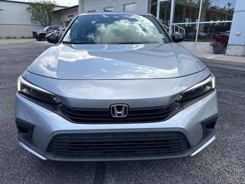 Used 2023 Honda Civic Sport image 8