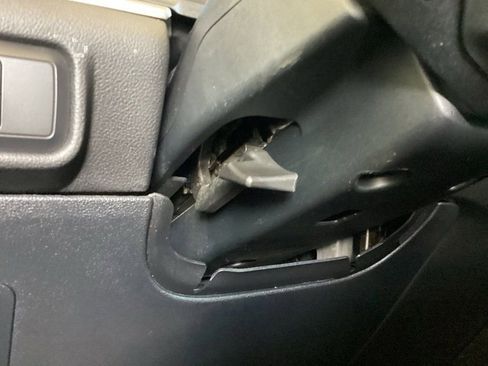 Used 2022 Ford Explorer XLT w/ Equipment Group 202A image 62