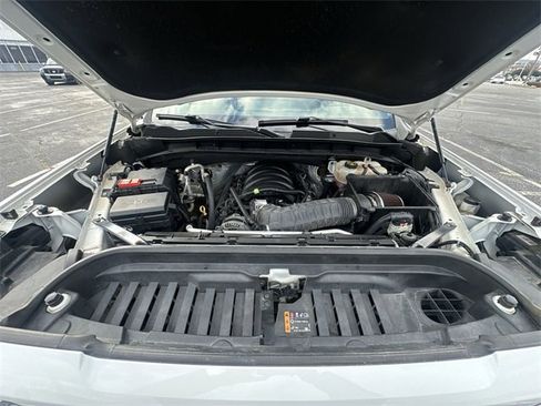 Used 2020 GMC Sierra 1500 AT4 w/ Off-Road Performance Package image 18