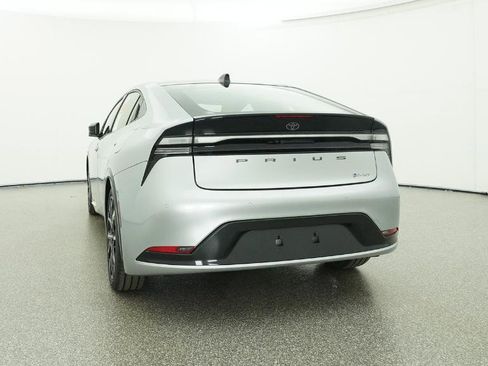 New 2026 Toyota Prius Plug-In Hybrid image 25