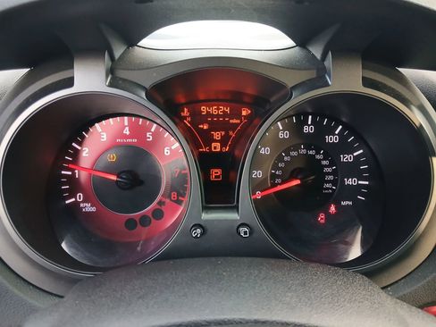 Used 2015 Nissan Juke NISMO AWD/4WD image 9