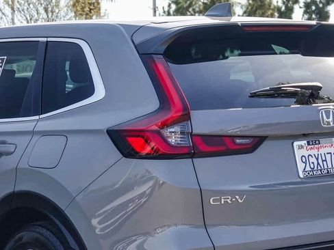 Used 2023 Honda CR-V EX-L image 7