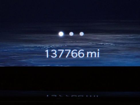 Used 2022 Jeep Grand Wagoneer Series III w/ Rear Seat Video Group 1 image 29