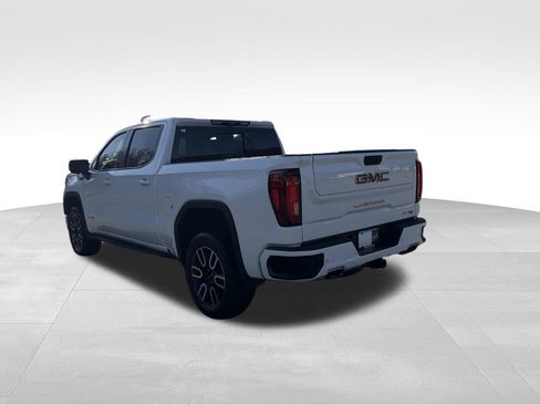 Used 2024 GMC Sierra 1500 AT4 w/ Technology Package image 5