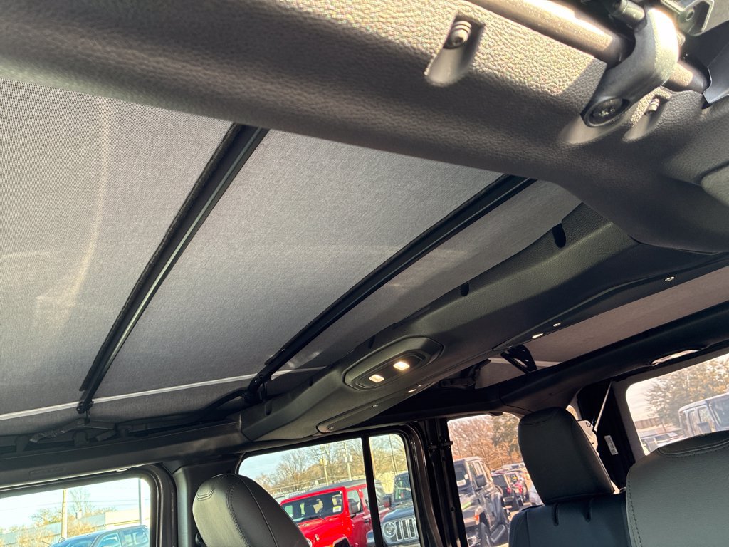 New 2026 Jeep Wrangler Unlimited Sahara AWD/4WD image 22
