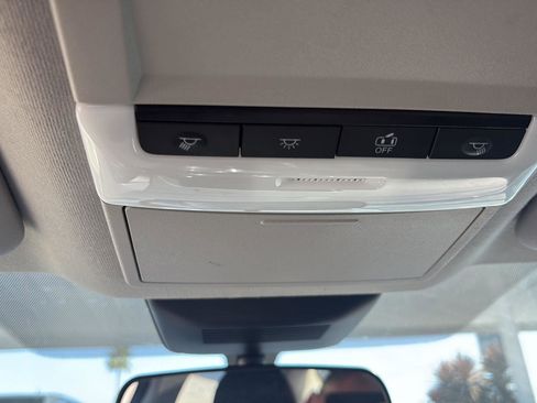 Used 2021 Nissan Sentra SV image 18