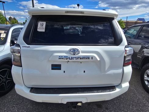 Used 2023 Toyota 4Runner SR5 AWD/4WD image 13