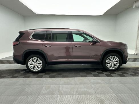 Certified 2024 GMC Acadia Elevation AWD/4WD image 8