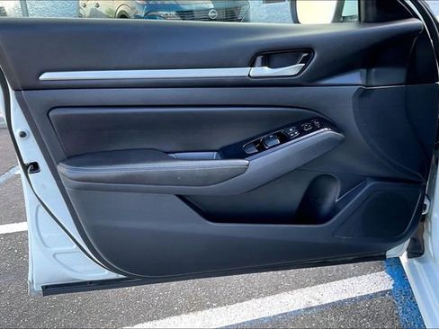 Certified 2023 Nissan Altima 2.5 SV image 22