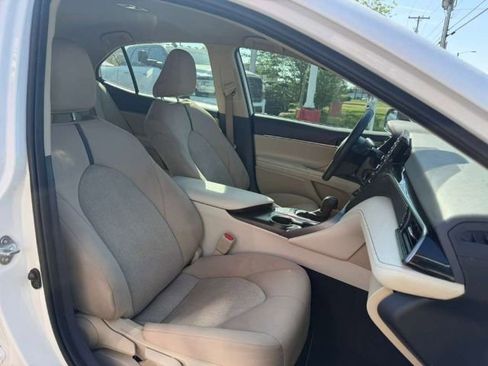 Used 2023 Toyota Camry LE FWD image 12