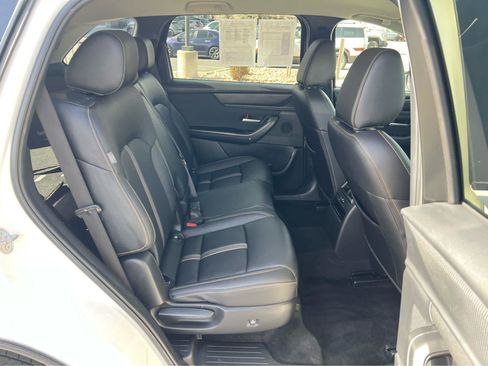 Used 2025 MAZDA CX-90 3.3 Turbo w/ Select Package AWD/4WD image 24