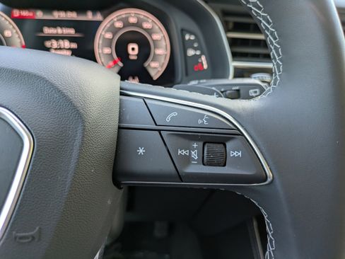 Used 2025 Audi Q7 2.0T Premium Plus image 25