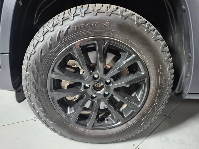 Used 2022 Jeep Cherokee Latitude Lux AWD/4WD image 10