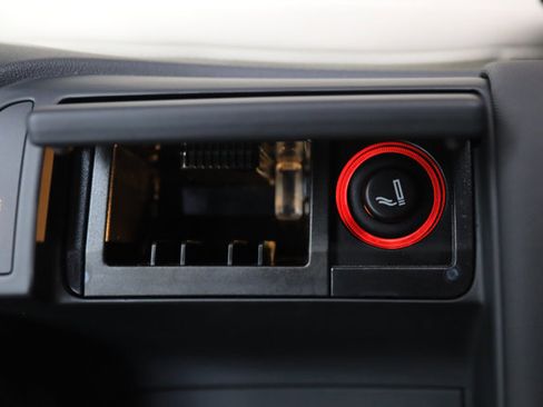 Used 2009 Audi R8 V8 image 81