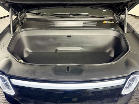 Used 2022 Rivian R1T Adventure image 36