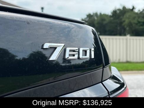 Used 2025 BMW 760i xDrive w/ Executive Package AWD/4WD image 14