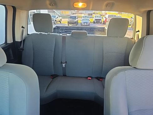 Used 2018 RAM 2500 Tradesman w/ Chrome Appearance Group image 15