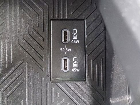 Used 2024 Toyota Tacoma TRD Off-Road image 22