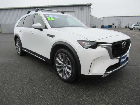 Used 2024 MAZDA CX-90 3.3 Turbo w/ Premium Plus Pkg image 3
