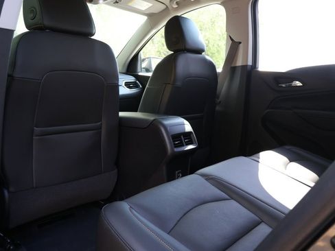 Certified 2021 Chevrolet Equinox Premier w/ Redline Edition image 45