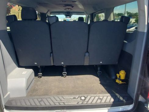 Used 2015 Ford Transit 150 XLT RWD image 29
