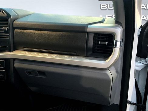 Used 2024 Ford F250 XLT image 17