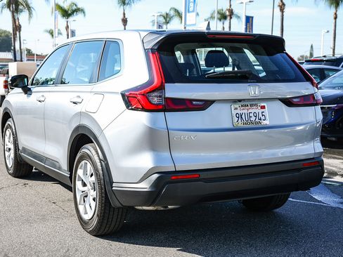Used 2024 Honda CR-V LX image 8