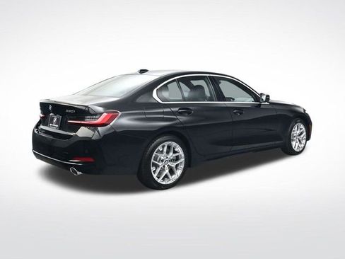 New 2026 BMW 330i xDrive Sedan w/ Convenience Package image 4