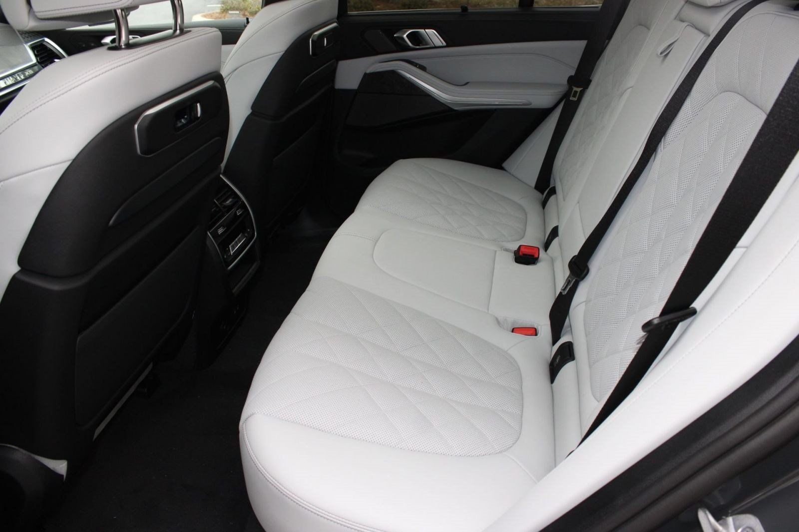 Used 2026 BMW X5 sDrive40i RWD image 23