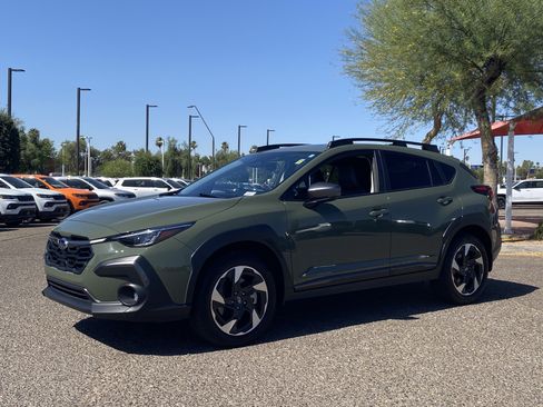 Used 2025 Subaru Crosstrek 2.5i Limited w/ Popular Package #4A AWD/4WD image 2