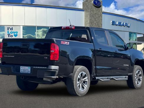 Used 2021 Chevrolet Colorado Z71 w/ Safety Package AWD/4WD image 2