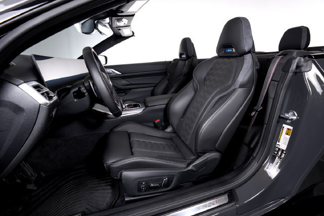 Used 2026 BMW M4 xDrive Competition w/ Executive Package AWD/4WD image 16