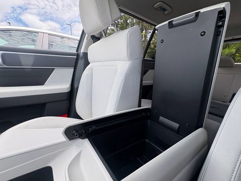 New 2027 Hyundai Santa Fe SE FWD image 28
