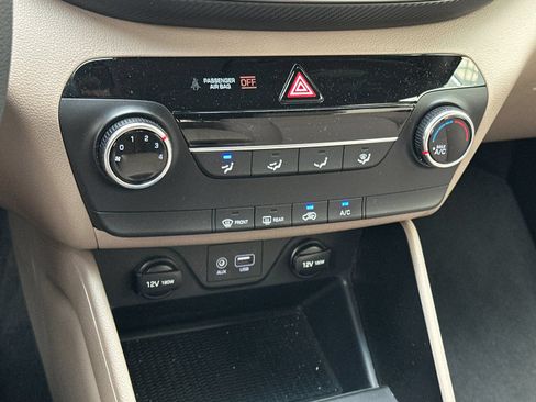 Used 2020 Hyundai Tucson SE AWD/4WD image 19