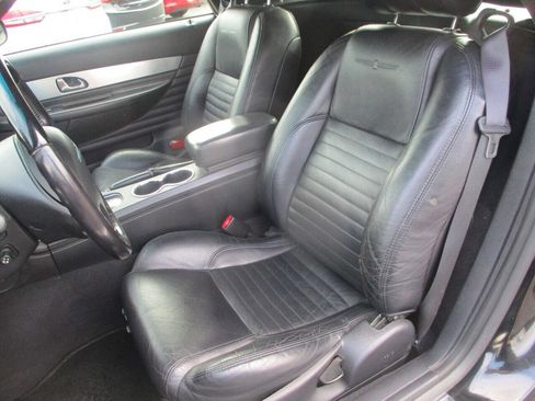 Used 2003 Ford Thunderbird image 11
