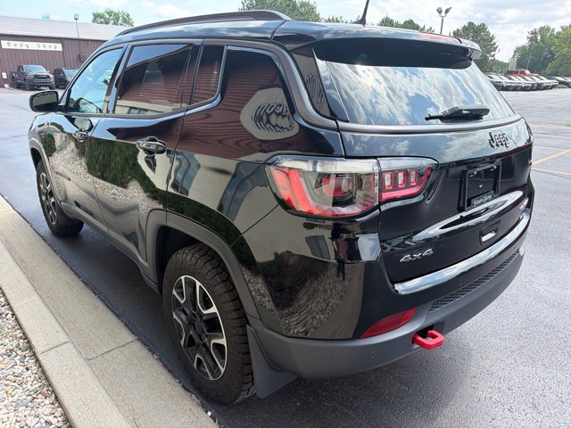 Used 2021 Jeep Compass Trailhawk w/ Convenience Group AWD/4WD image 10