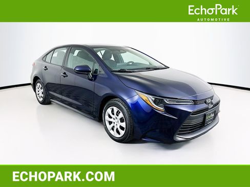 Used 2024 Toyota Corolla LE image 1