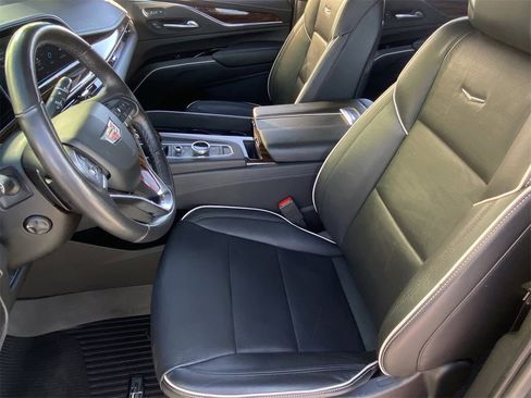 Certified 2021 Cadillac Escalade Premium Luxury w/ Driver Assist Tech Package image 20