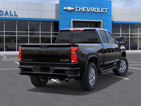 New 2026 Chevrolet Silverado 3500 High Country w/ Technology Package AWD/4WD image 4